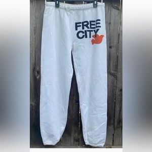 Free city sweatpants